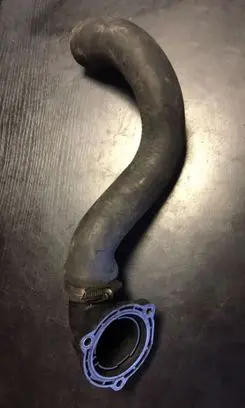 BMW 5 E34 Engine coolant pipe/hose 2245708