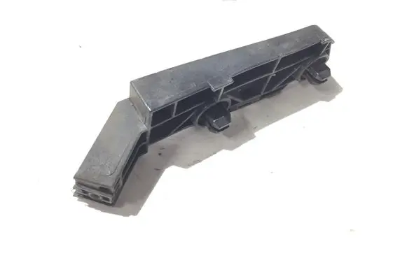 Honda CR-V Front bumper mounting bracket NF12M5S0