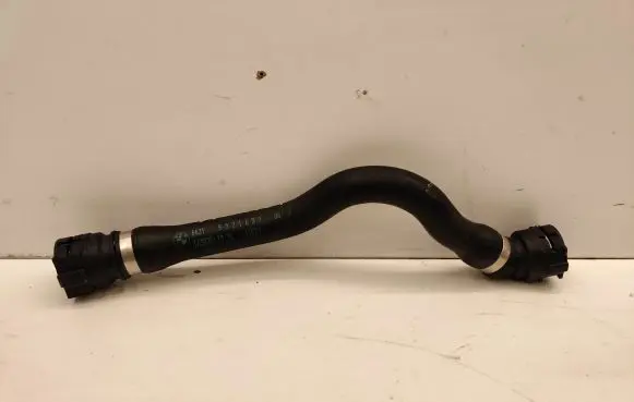 BMW 5 G30 G31 Engine coolant pipe/hose 9321609