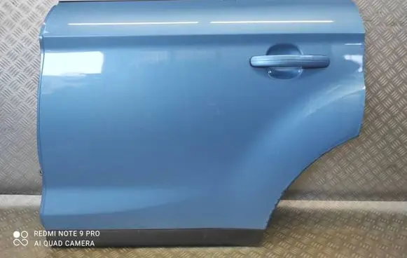 Ford Kuga I Rear door