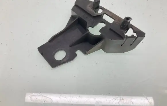 Mercedes-Benz Sprinter W906 Headlight/headlamp mounting bracket A9068821114