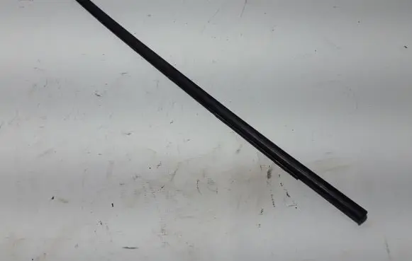 Dacia Spring Front door glass trim molding 808337053R