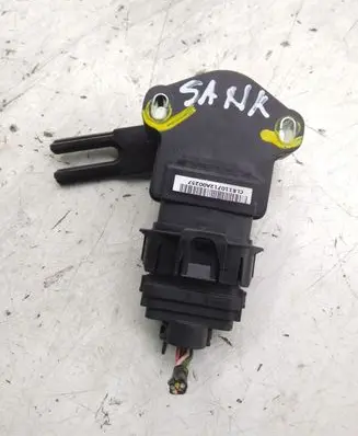 Clutch pedal sensor