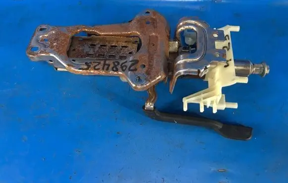 Mini Cooper F57 Steering wheel axle 32306874903