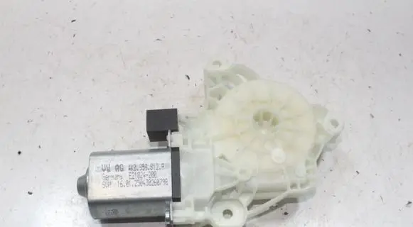 Volkswagen ID.4 Front door window regulator motor 4K0959812A