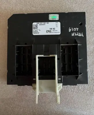 Volkswagen Tiguan Allspace Central body control module 5Q0937087BA