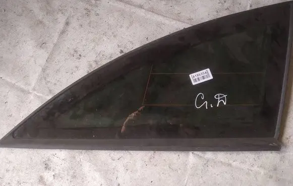 Renault Laguna II Rear side window as2