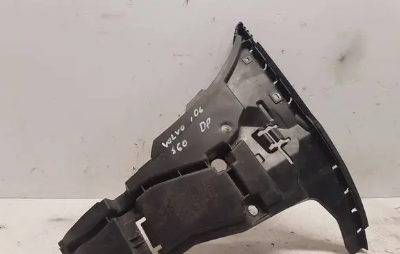 Volvo S60 Front bumper mounting bracket 08693182