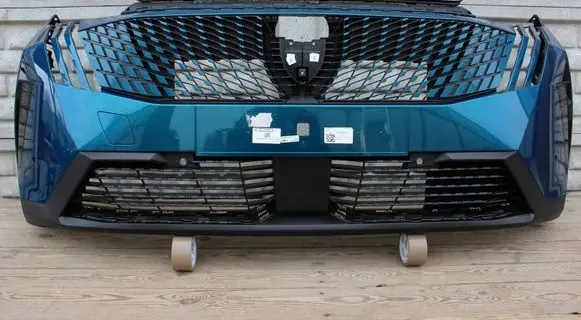 Peugeot 5008 III Front bumper 9686491180 9843790980 9843801280