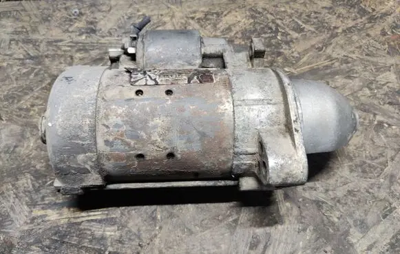 Mercedes-Benz E W211 Starter motor 0051512901