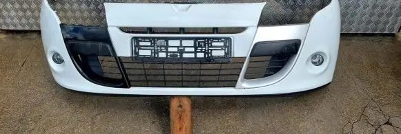 Renault Megane III Front bumper