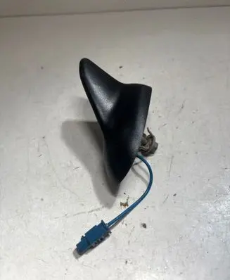 Opel Insignia A Aerial GPS antenna 13322159 1880