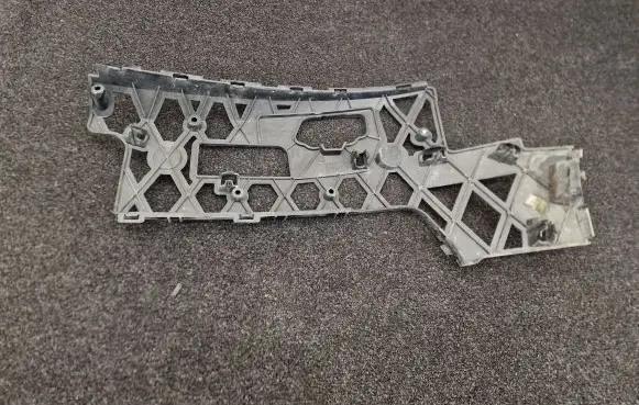 Volkswagen PASSAT B7 Front bumper mounting bracket 3AA807178