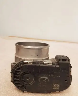 Ford Mustang VI Throttle valve JL3E9F991AA