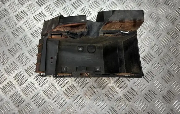 Volvo XC90 Rear bumper mounting bracket 30678278