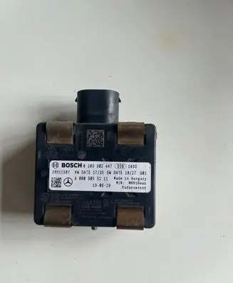 Mercedes-Benz CLA C118 X118 Distronic sensor radar A0009055211 39B11587 0203302447