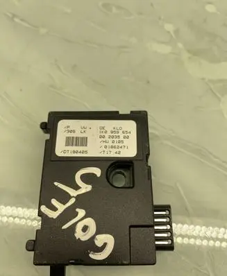 Volkswagen Golf V Steering angle sensor 1K0959654