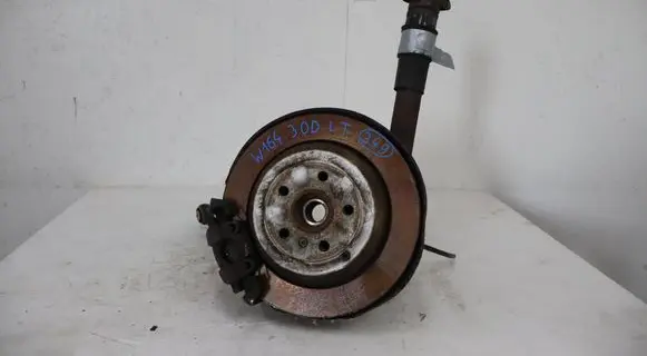 Mercedes-Benz ML W164 Rear wheel hub spindle/knuckle