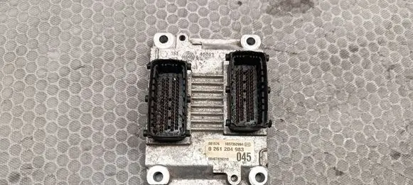 Fiat Punto (188) Engine control unit/module 0261204983 081576 1037352994