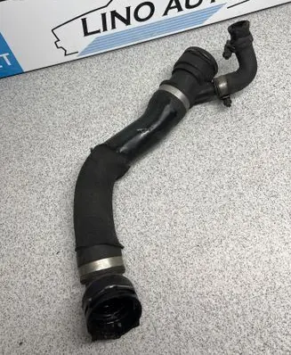 Engine coolant pipe/hose