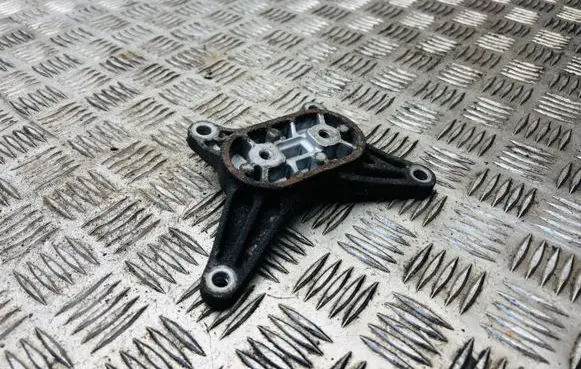 Audi A6 S6 C6 4F Gearbox mounting bracket 4F0399115BR