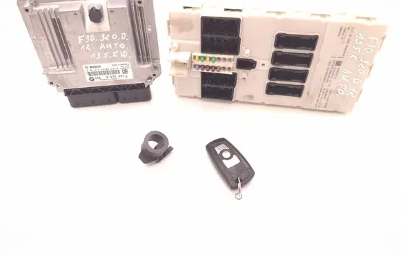 BMW 3 F30 F35 F31 Engine ECU kit and lock set 8570931 0281019210 030634888
