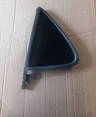 Saab 9-5 Rear vent window glass 43R000935