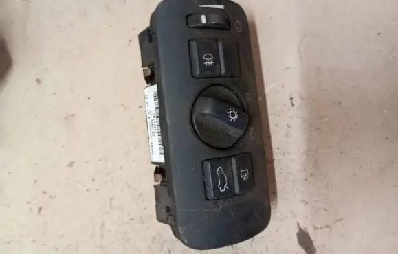 Volvo S60 Light switch 30739412 04066332 110715B