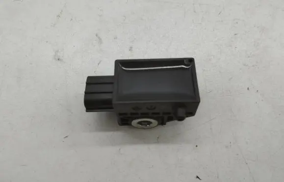 Honda CR-V Airbag deployment crash/impact sensor 77975T2AA010M4