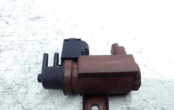 Ford Galaxy Turbo solenoid valve 6G9Q9E882CA
