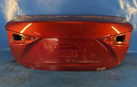 Mazda 3 III Tailgate/trunk/boot lid BHY35261XC