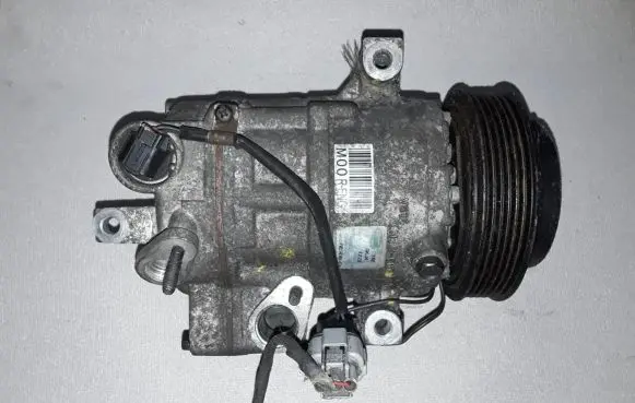 KIA Sportage Air conditioning (A/C) compressor (pump) F500NE9DB