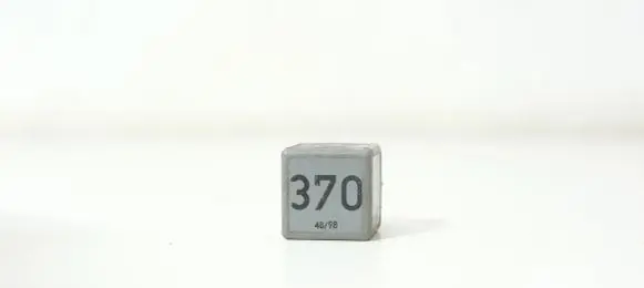 Audi A4 S4 B6 8E 8H Other relay 8D0951253