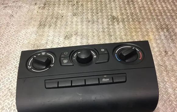 Interior fan control switch
