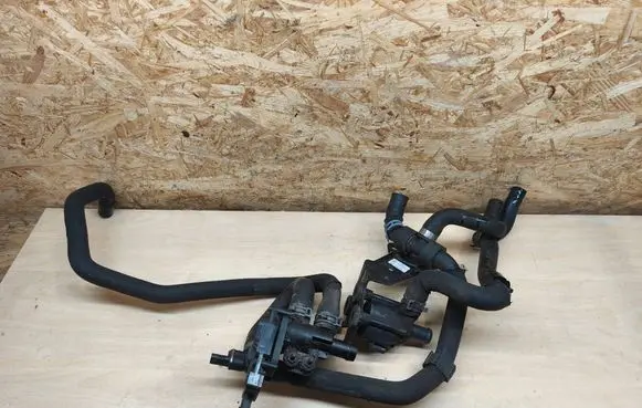 Porsche Cayenne (9Y0 9Y3) Electric auxiliary coolant/water pump 971819076A 9Y0820195B