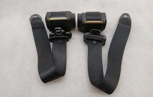 Porsche 911 996 Front seatbelt buckle 99680303400