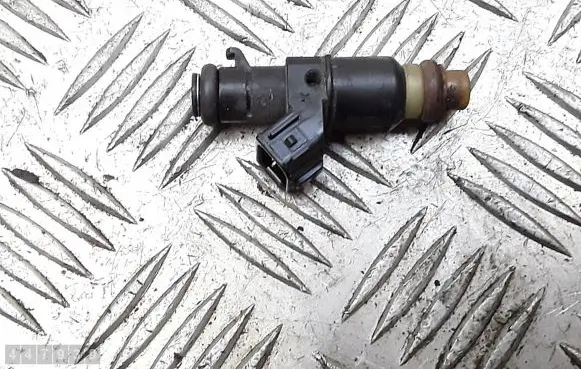 Honda CR-V Fuel injector