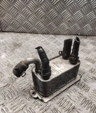 Engine oil radiator