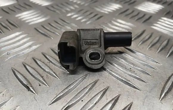Volvo V50 Camshaft position sensor 9645844080