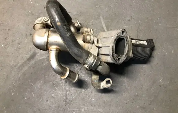 Opel Corsa D EGR valve cooler 700020240