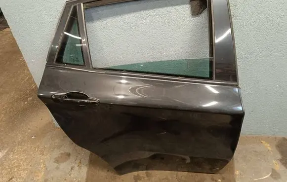 BMW X6 E71 Rear door