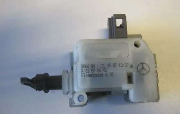 Mercedes-Benz ML W163 Central locking switch button 806604
