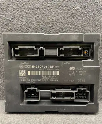 Audi A4 S4 B8 8K Comfort/convenience module 8K0907064DP