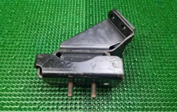 Iveco Daily 35 - 40.10 Engine mount bracket 500339072EB 500342992 781298