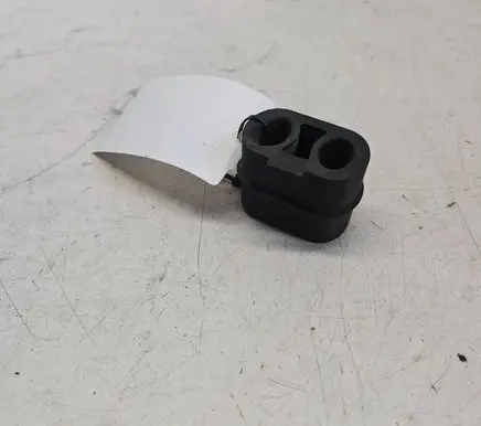 Opel Vectra C Muffler mount bracket/holder 90466668