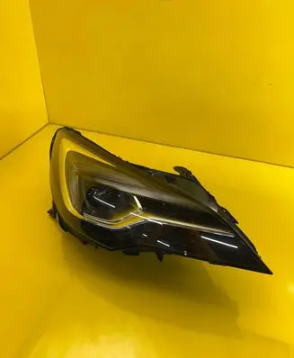 Opel Astra K Headlight/headlamp 39111150