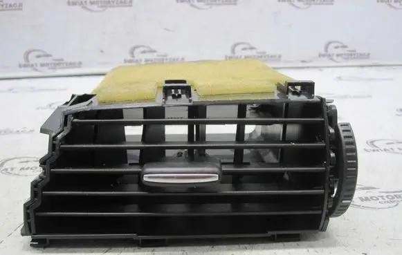 Mazda 6 Dash center air vent grill GHP96491X