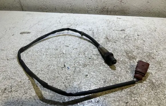Audi A4 S4 B7 8E 8H Lambda probe sensor 06D906265 0258006785