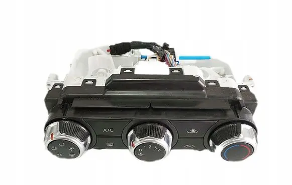 Nissan Micra K14 Climate control unit