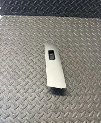 Mazda 6 Electric window control switch 03124620